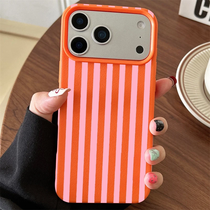 

Minimalist INS Phone Case For iPhone 17 16 15 Pro Max XS X XR 7 8 Plus 16E 16 17 13 14 12 11 Pro Colorful Striped Couple Cover