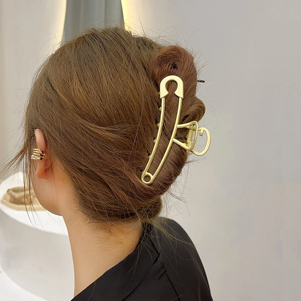 New Hollow Women Pin Metal Hai - đánh giá và giá Hair Claw Clip Set