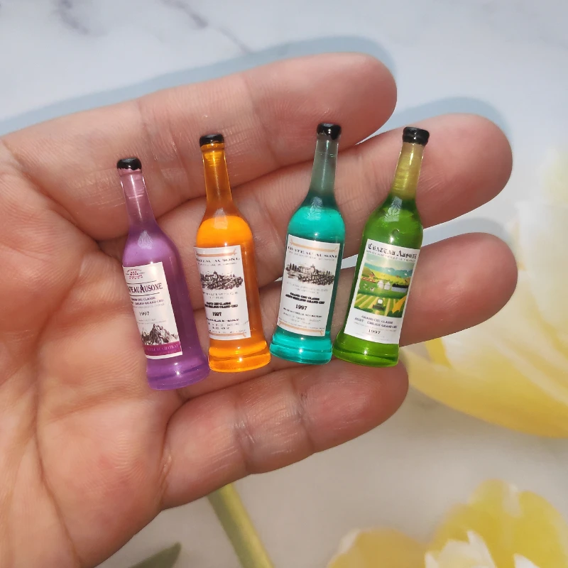 10pcs Mini Wine Bottle Resin Alcohol Wine Pendant Miniature Party Gift Photo Prop DIY Wedding Phone Jewelry Embellishment Decor