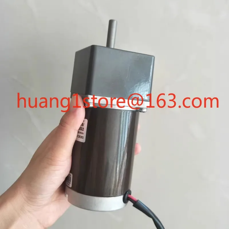 Однофазный реверсивный двигатель YN60-110-10/60JB50G08 10 Вт 110 В Частота 50 Гц 60 мм 1250 об/мин