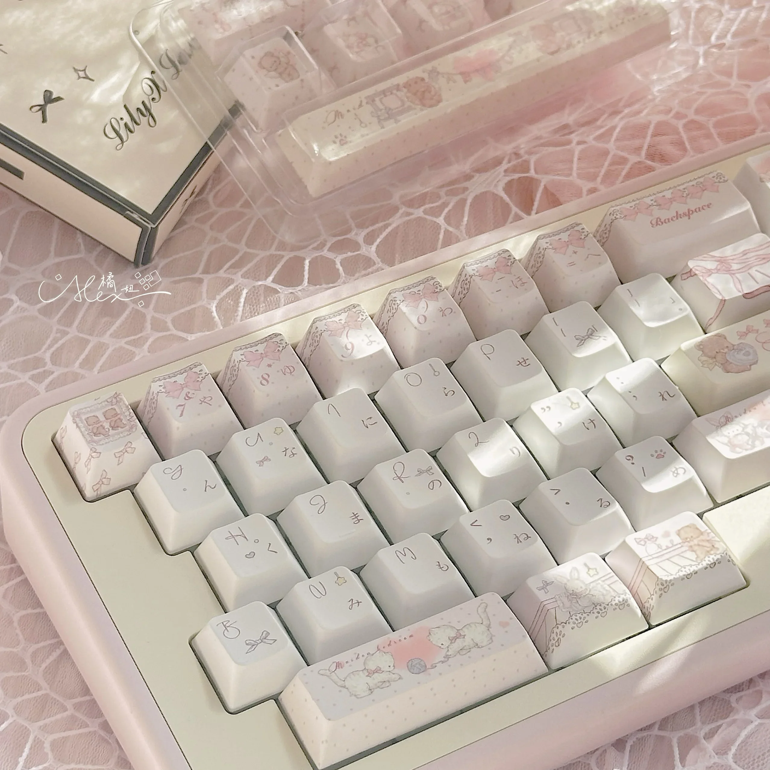 Baby's Dream Pink White Theme Keycaps Set PBT Cherry Profile SOA 139 Custom Original Handmade Keycaps for Mechanical Keyboard