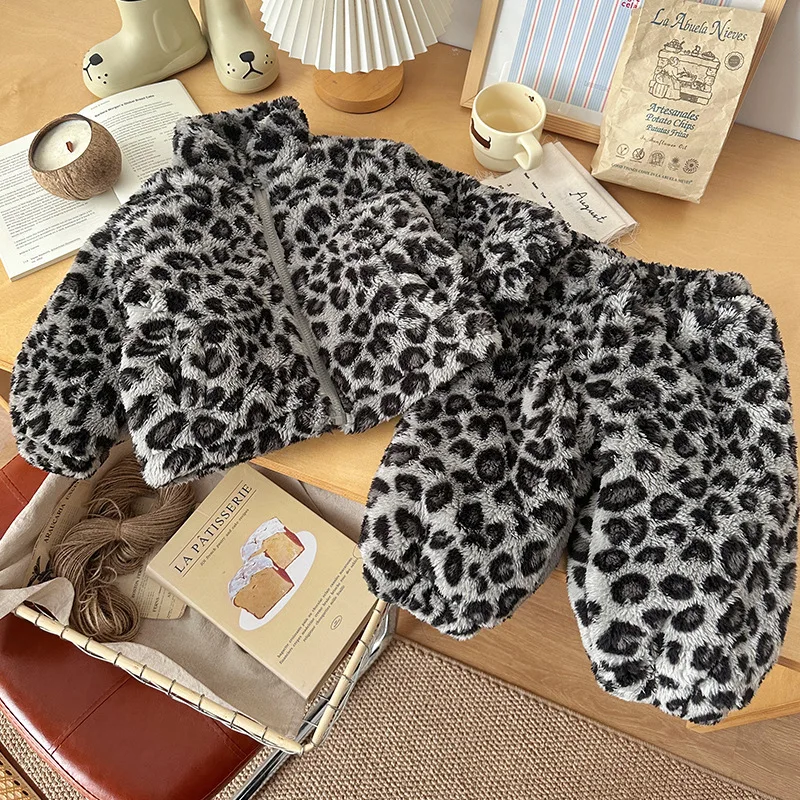Children's Plush Two-Piece Set Leopard Print Stand-Up Collar Winter Home Wear Sportswear Outerwear Thickened Cozy Set for Kids