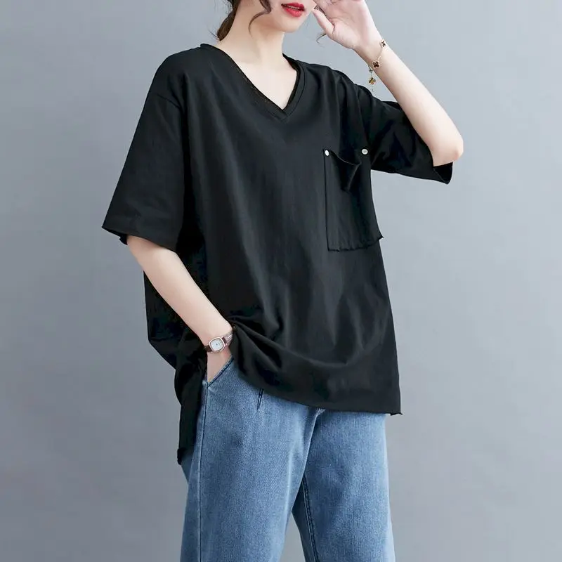 Cotton T-shirts for Women Summer Trend Thin V-neck Short Sleeved T Shirt Loose Solid Color Tops Fashion Pocket Design Split Tees