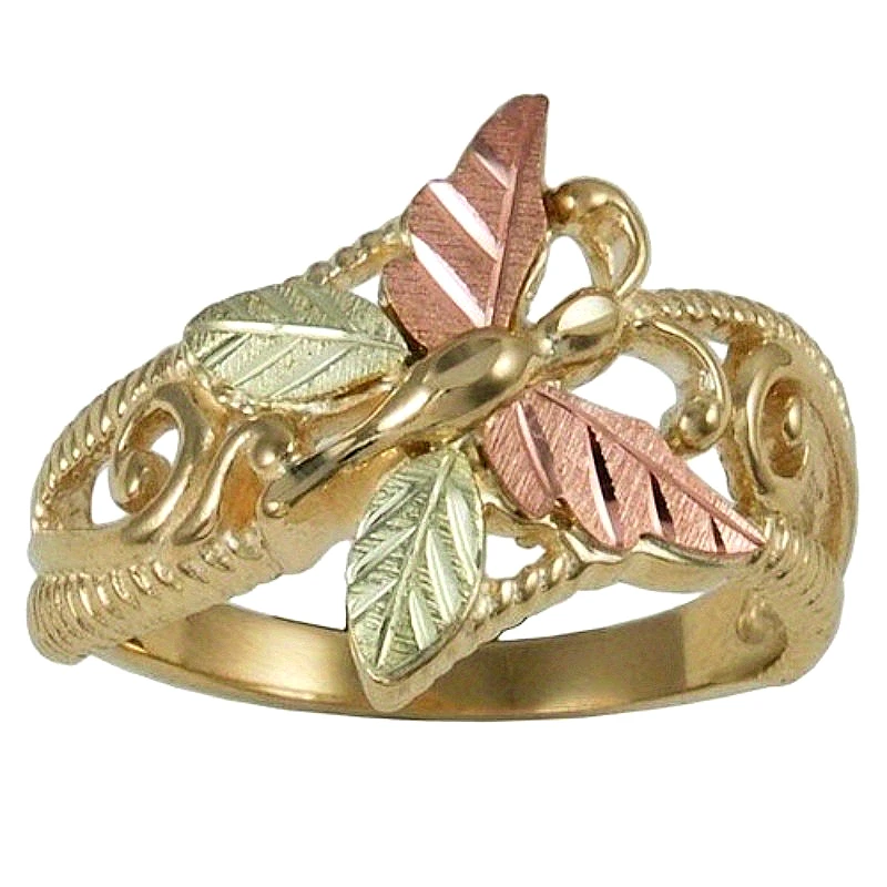 Eleganter Retro-Ring mit handgeschnitztem, ausgehöhltem Schmetterlingsdesign für Damen, exquisiter Schmuck für Bankette und Festlichkeiten