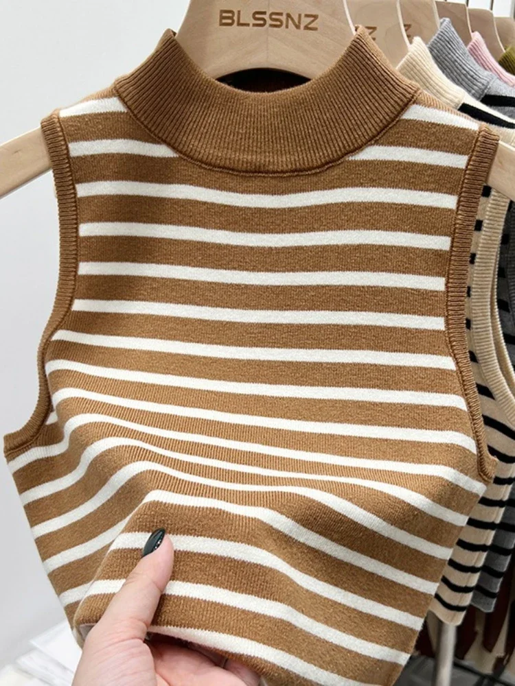 

zjaiss 2025 Spring Women Knitted Stripe Tank Tops Women Thin Tops Basic Casual O-neck Tees Sleeveless Tops for Women New