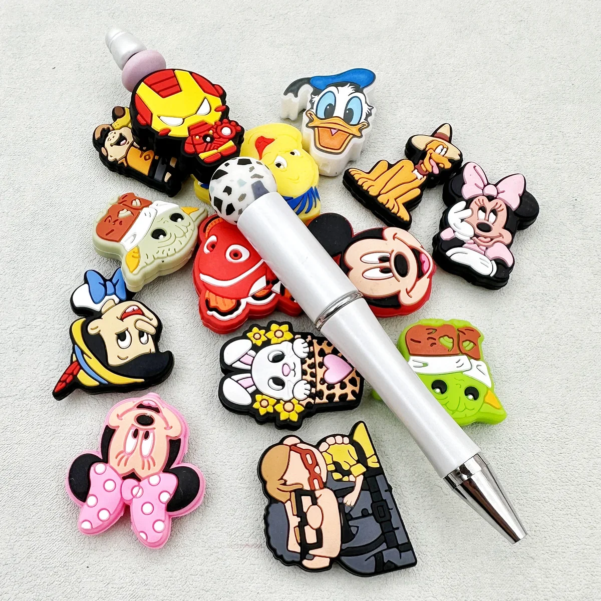 10pcs Cartoon Character Silicone Focal Beads Cute  Silicone Bead for DIY Pen Keychain Necklace Bracelet Jewelry Making Wholesale - view 2