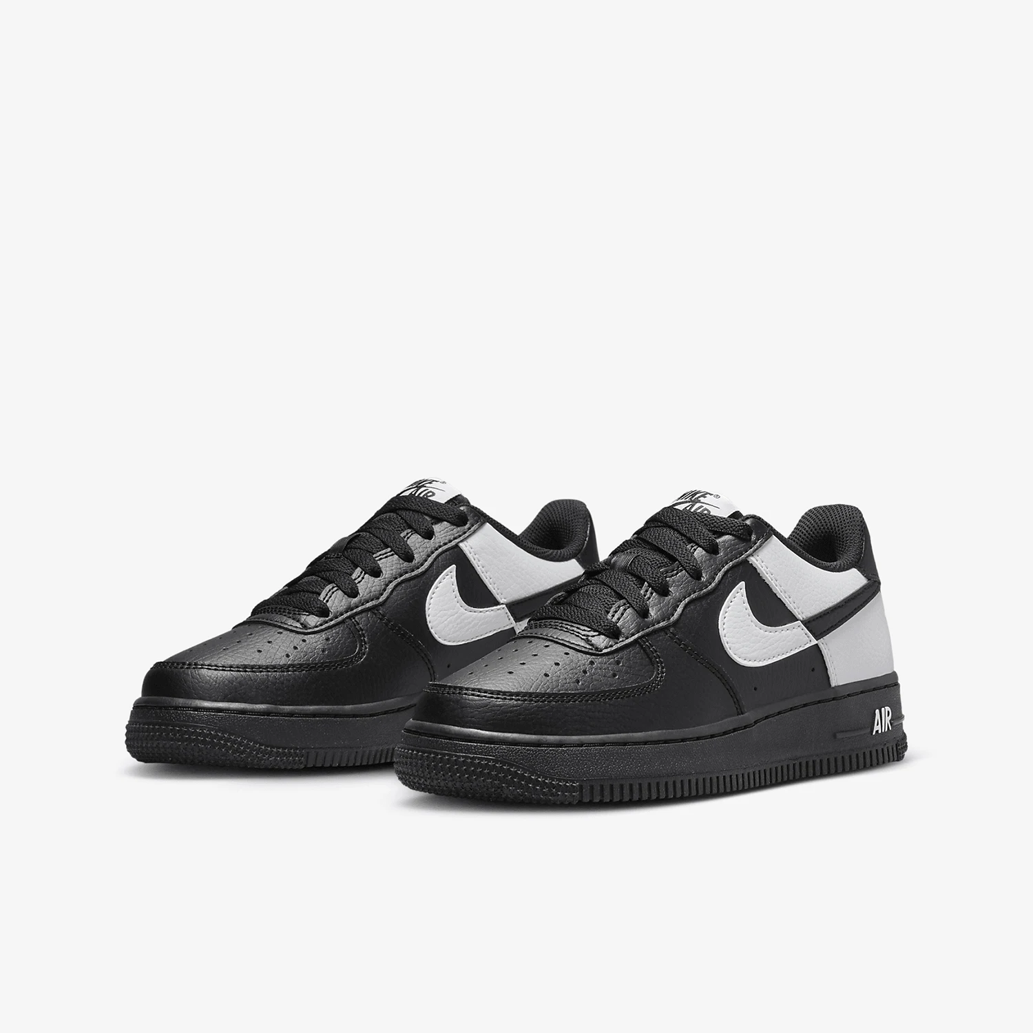 

Прочные низкие кроссовки Nike Authentic Autumn GS для девочек HF9096-001