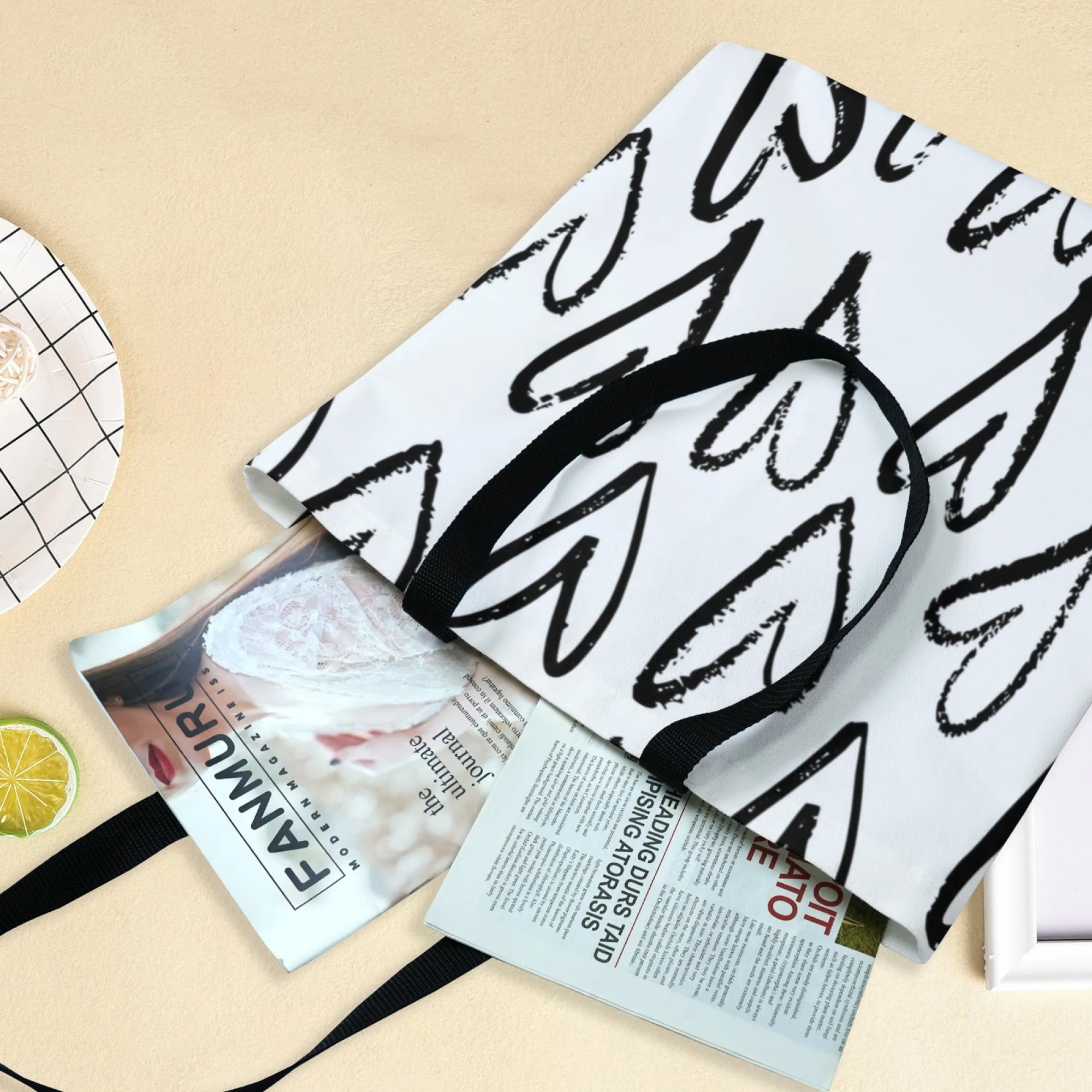 Graffiti Heart Style Women Canvas Tote Bag Lack & White Brush Stroke Heart Large Reusable Shopping Bag for Daily Romantic Trips