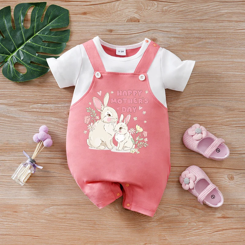 بدلة صيفية للأطفال حديثي الولادة مكونة من 3 ألوان مكونة من قطعتين مطبوعة على شكل أرنب لعيد الأم وأكمام قصيرة ورقبة مستديرة