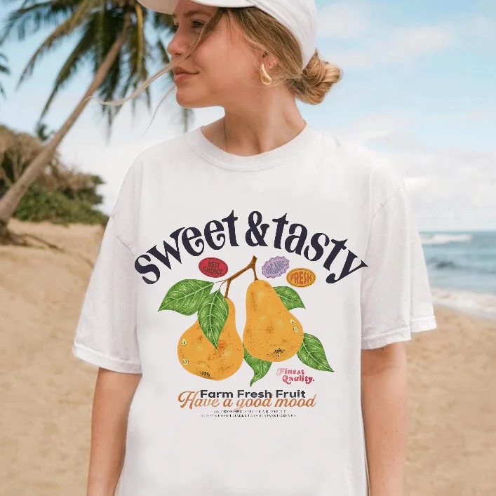 Sweet Pears Cartoon Fruit Print Basic Clothing Women's Top Summer Regular Travel White Short Sleeved Casual Style T-Shirt