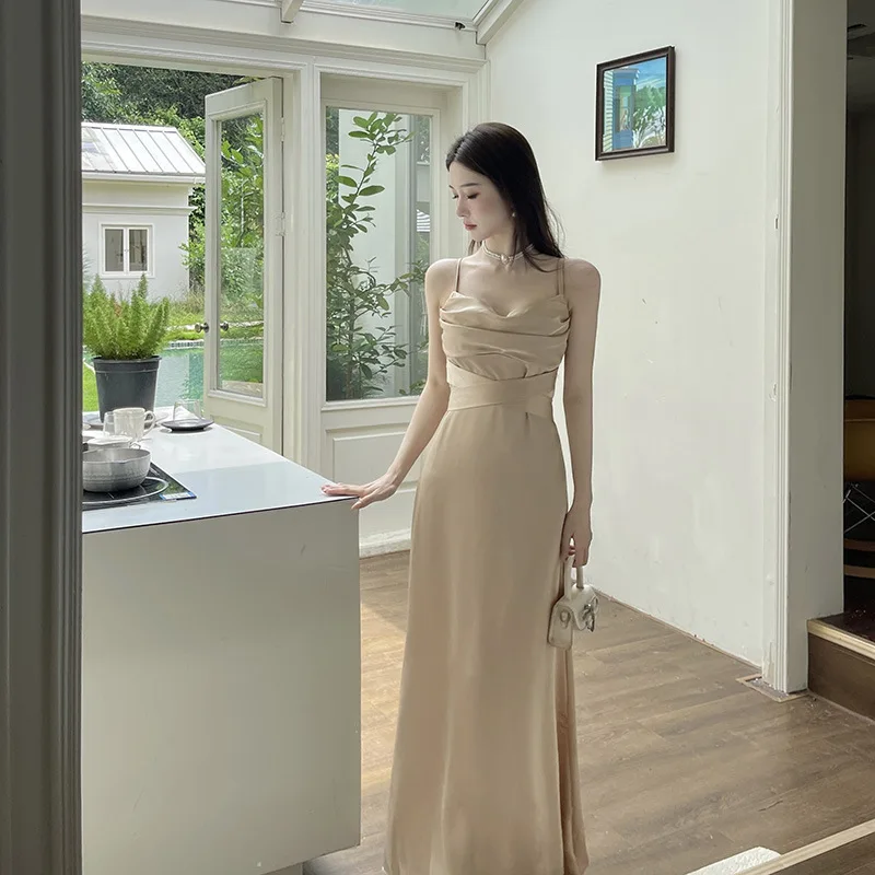 Vintage Satijn Strappy Kriskras Champagne-gekleurde Bodycon Jurken Voor Vrouwen Plooien Slanke Hotsweet Halter Jurk Avondjurk Gewaad