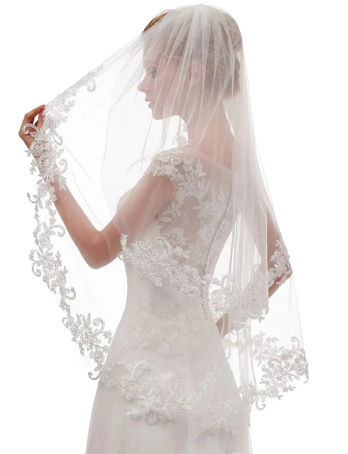 Classic Embroidery Lace  Fingertip Length  Bridal Veil White Ivory  Girls Lace Edge Wedding Veils with Comb