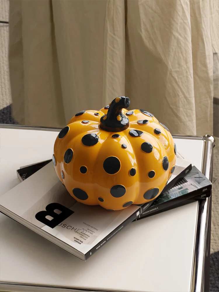 Polka dot pumpkin ornament high-end sense niche artwork living room TV cabinet creative home decoration