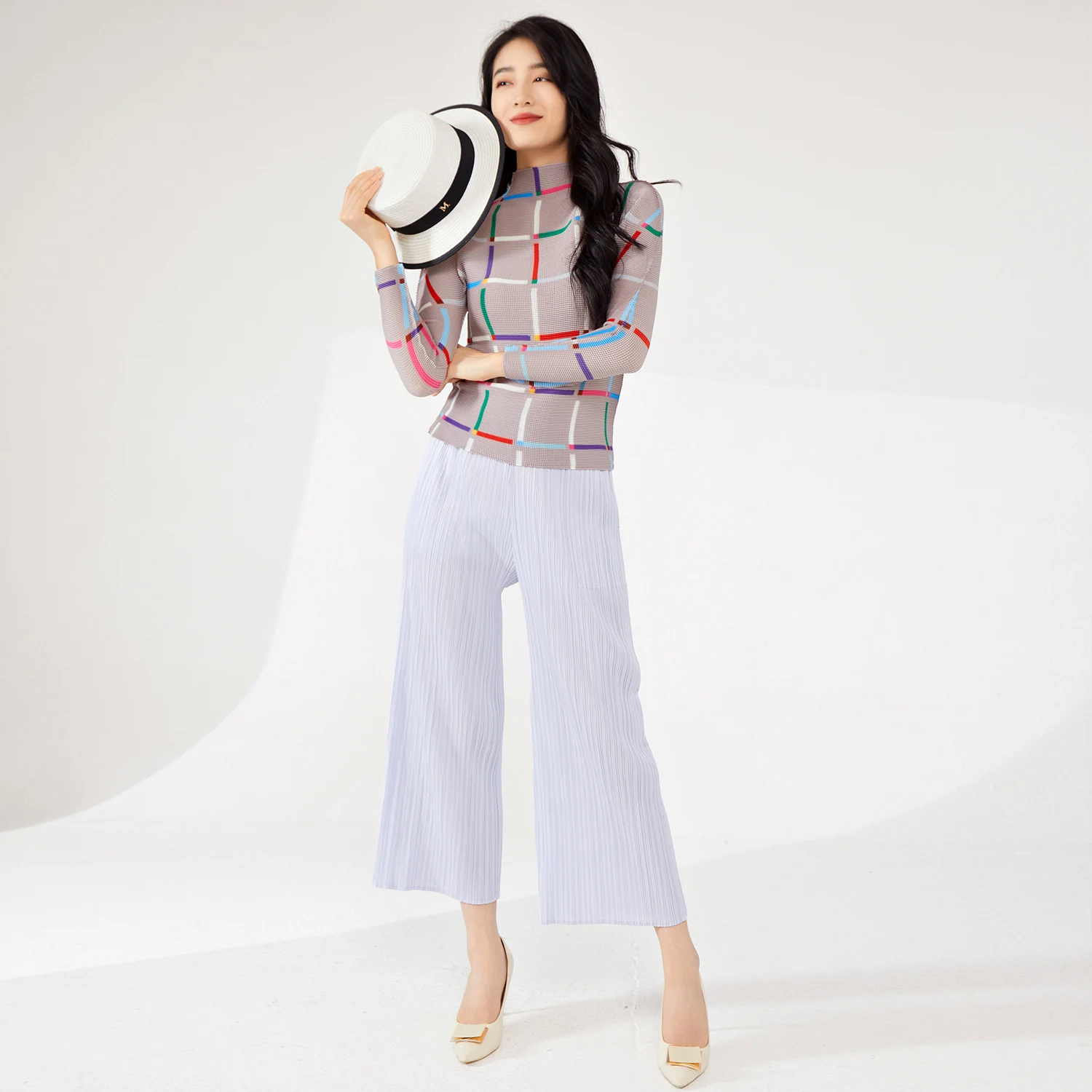 High Quality Women's Summer Fashion Breathable and Stretchy Wide Leg Straight Cropped Pants With Elastic Waist Casual Style