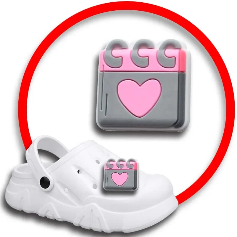 

Упаковка булавок для Crocs, шармы, аксессуары для обуви, украшение на свадьбу, День Святого Валентина, джинсы, женские сандалии, пряжка, Детские сувениры, мужские значки