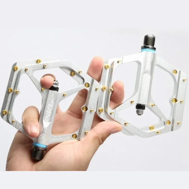 Aluminum Alloy Bike Pedal Anti-slip Widened Hollow Chrome-molybdenum Steel Shaft Bicycle Pedal Durable Bicycle Parts