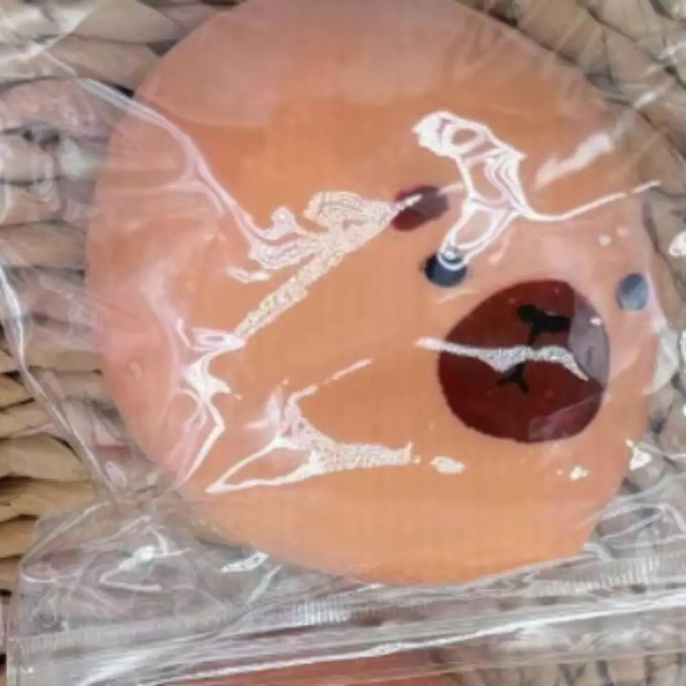 1個入り 面白いシリコンカピバラ スクイーズ玩具 リラックスした和風ケーキフード玩具 中華風ホワイトベント スクイーズ玩具 子供向け