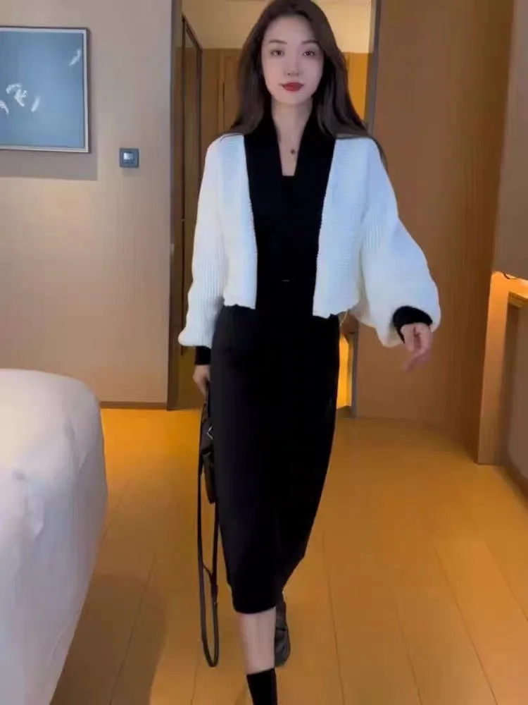 패셔너블한 V넥 배트윙 스타일 니트 오픈 가디건 여성용 가을 겨울 신상 슬리 컬러 블록 스웨터 자켓 드레스