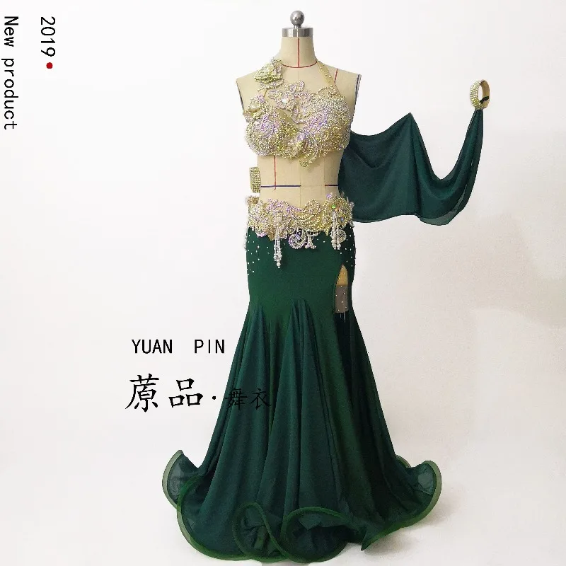 Customized Belly Dancewear Rhinestone Accessories Group Stage Suit Performance Costume Belly Dancing Bra Tassel Split Skirt Set