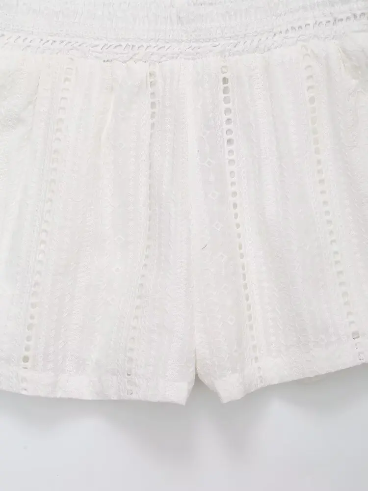 Maxdutti フレンチ中空刺繍コットンショーツ女性のためのミニマリストホワイトバミューダ夏ハイウエストショーツ女性