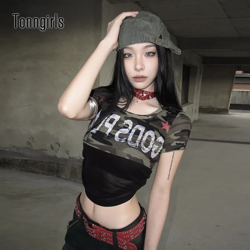

Tonngirls American Retro Patchwork T-shirt Women Short Sleeve Camo Print Graphic Tops Y2k Vintage Crop Tops Streetwear Tshirts