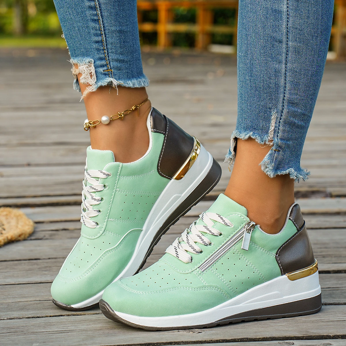 

Women Wedges Platform Sneakers Non Slip Breathable Women Shoes Fashion Casual Lace Up Sneakers Women Big Size Zapatos De Mujer