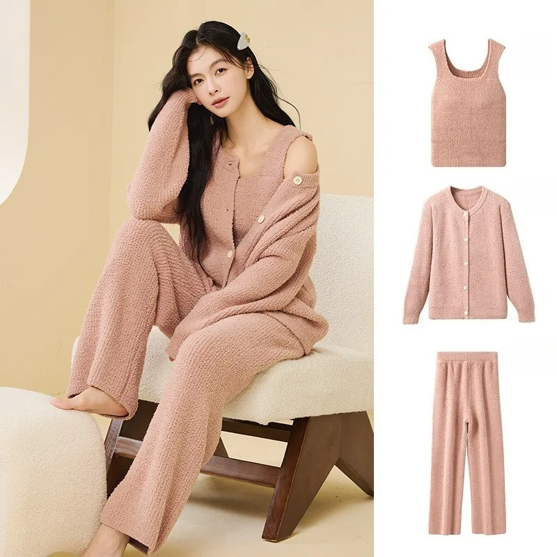 

Новая женская мягкая и пушистая полуфланелевая одежда для сна, женская домашняя одежда из трех предметов, которую можно носить на улице