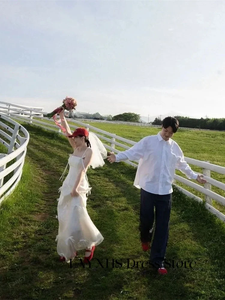 LAYXHS ファッションスパゲッティストラップのウェディングドレスチュールロングリボン A ラインブライダルガウンカスタマイズされたローブデマリー