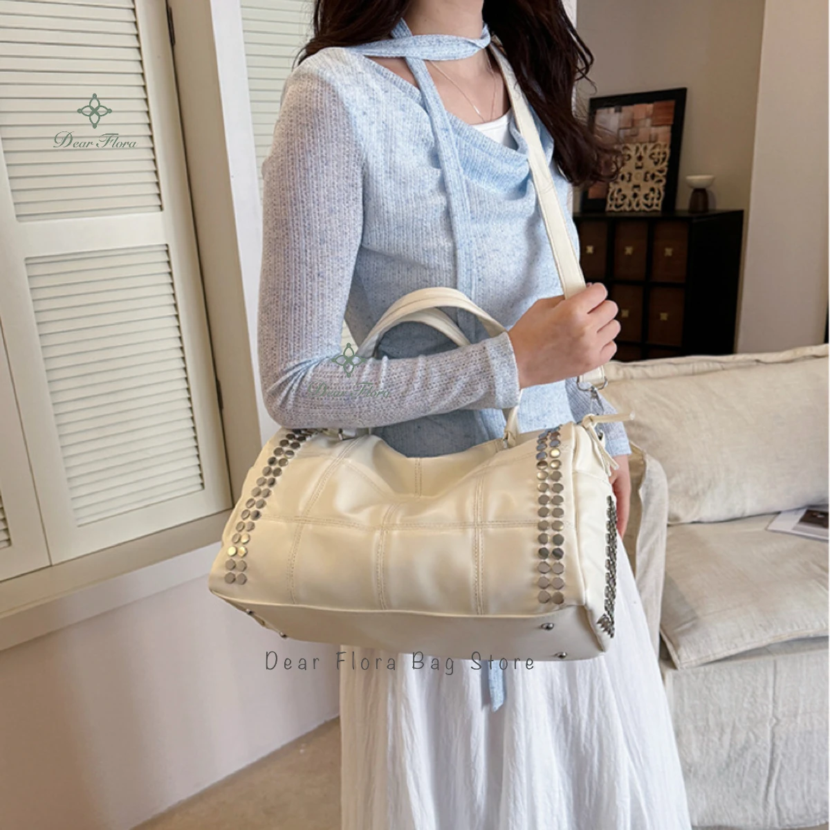 New Y2K Fashion Retro Rivet Tote Bag Women\'s High-end Handbag Large Capacity Motorcycle Shoulder Bag Daily Commute Crossbody Bag