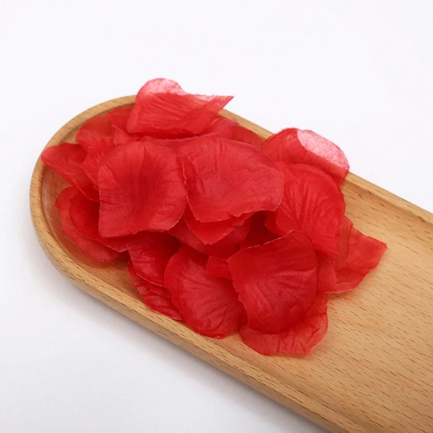 1000 قطعة من القماش غير المنسوج يحاكي بتلات الورد، وهو مناسب جدًا لعيد الحب وخاصة للحفلات الموصلة.