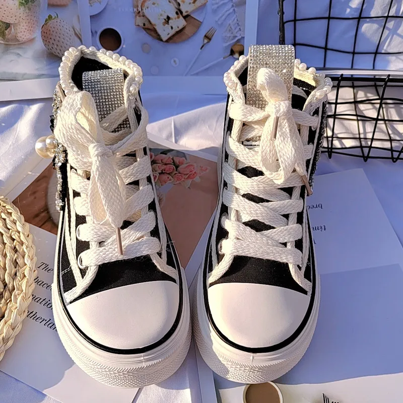 Retro Thick-soled High-top Casual Sneakers Women\'s 2023 Autumn New Korean Version Handmade Diamond Small White Canvas Shoes