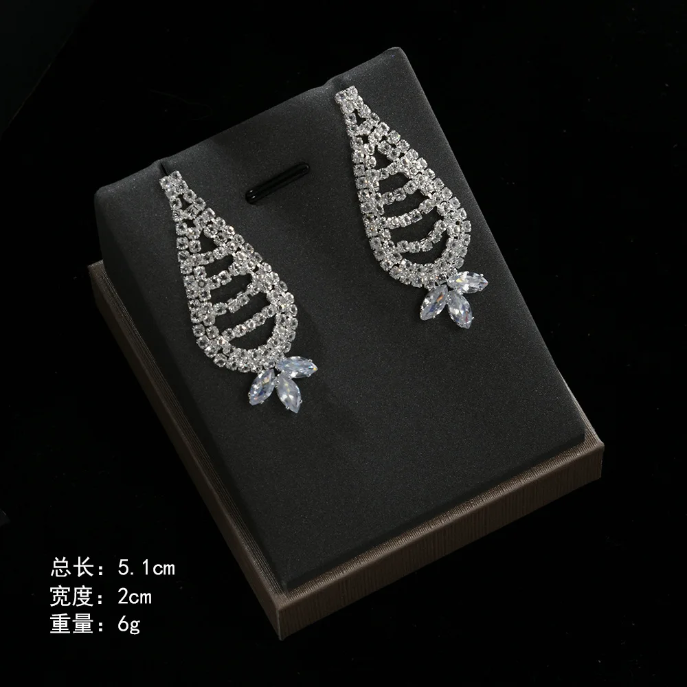 Premium Stereo Necklace Earrings Bracelet Set Women's Dress Decoration Light Luxury Jewelry Suitable for Wedding Ball Gift M-809