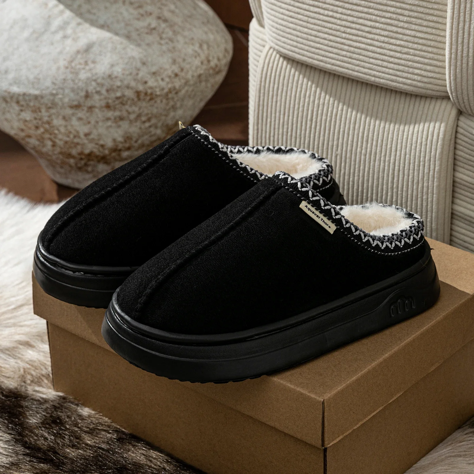 

Winter Fashion Simple Fuzzy Home Lady's Shoes Warm Couples Indoor Leisure Soft Sole Women's Slippers Non-slip Fuzzy Bedroom