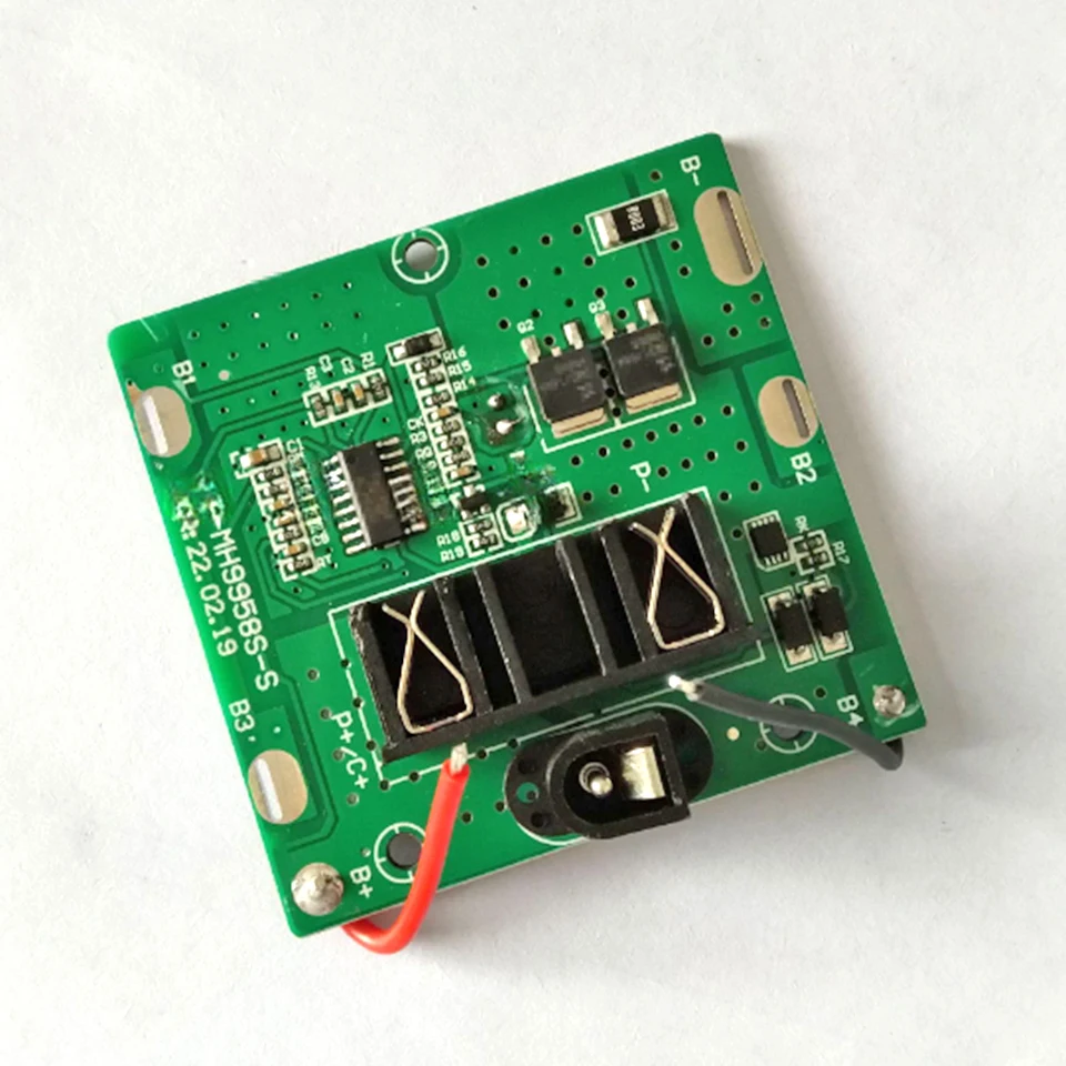 BMS 5S 18V 21V 12A Li-ion 18650 Battery Charge Protection Board Overcharge/Short Circuit Protection with DC Connector for Drill