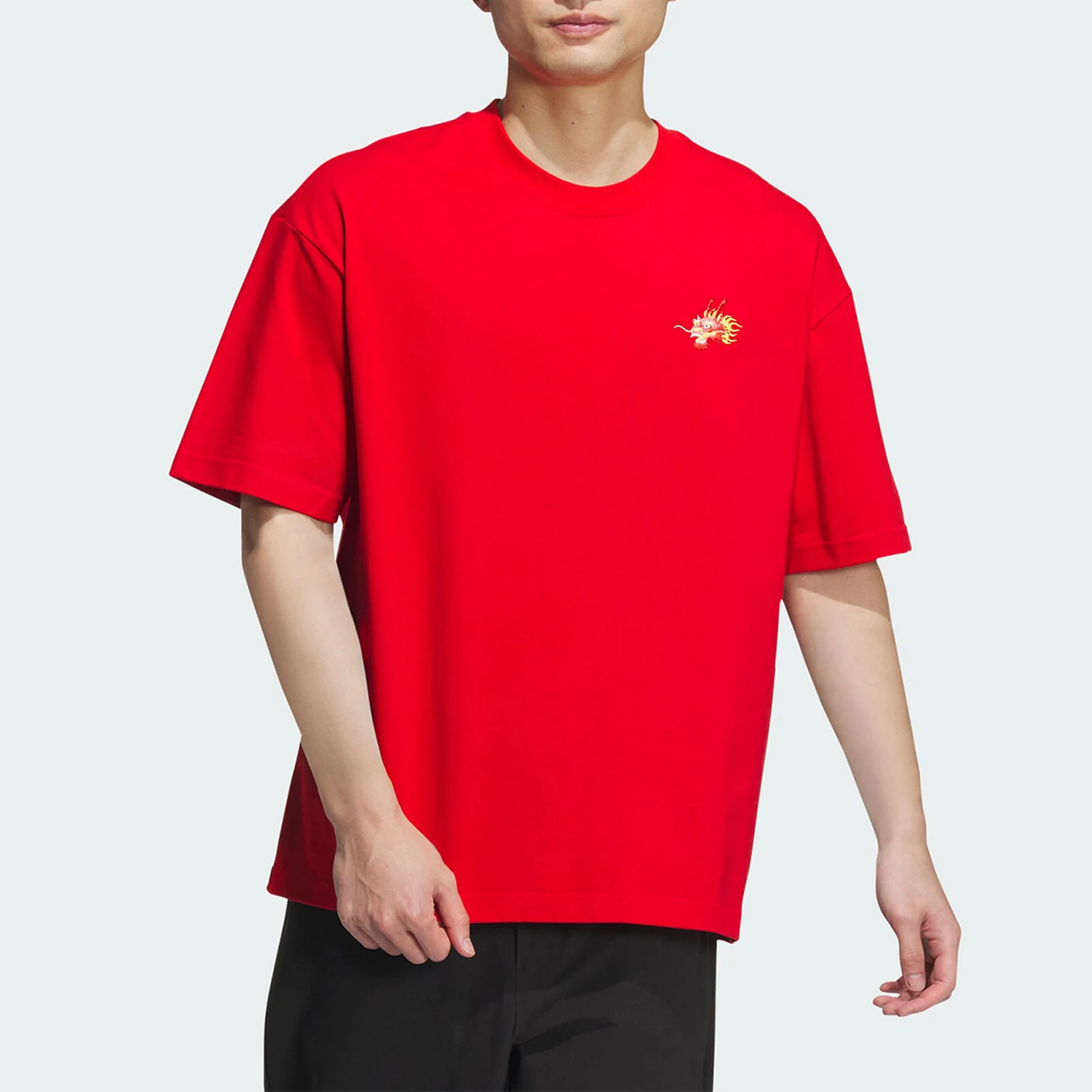 Adidas genuíno verão masculino em torno do pescoço solto respirável esporte manga curta camiseta je6105