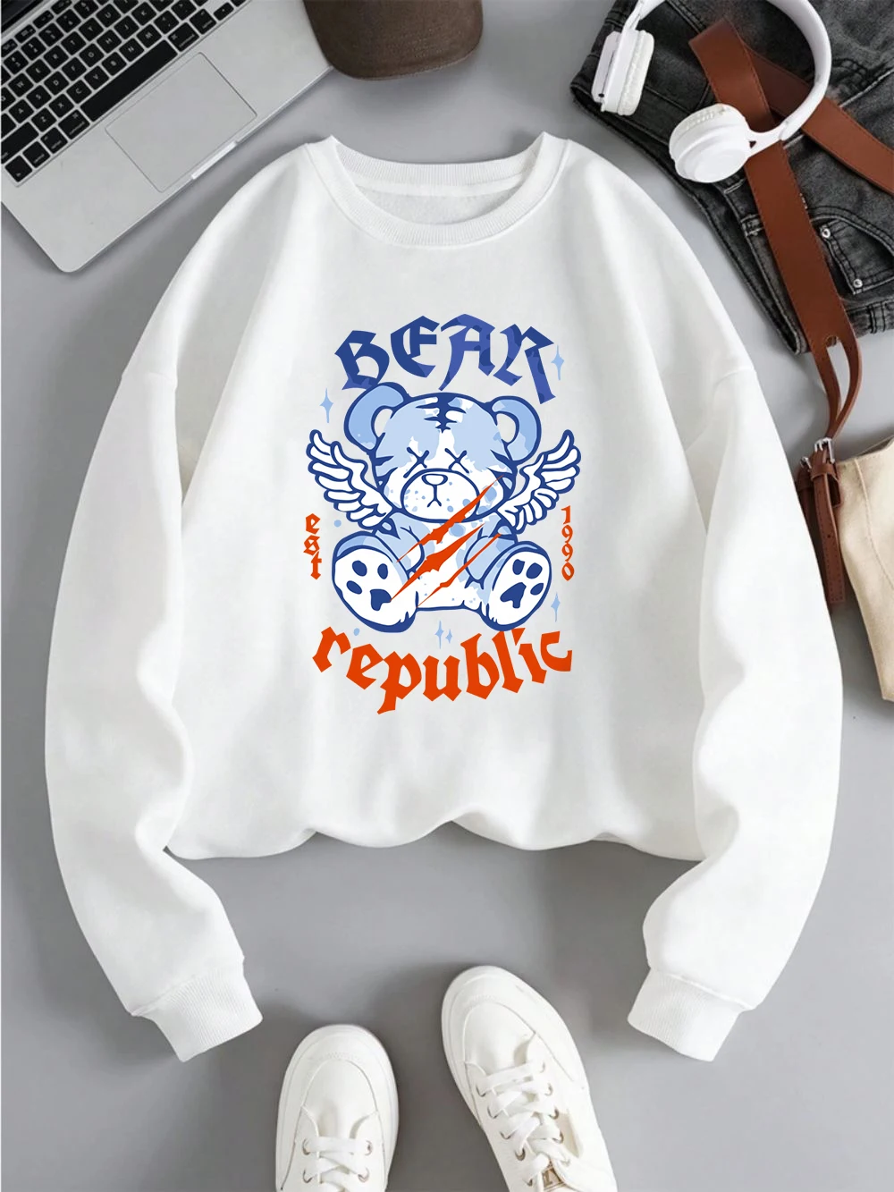 Bear Angel Republic Sweatshirts Womens Cartoons Prints Hoodies Crewneck Loose Fleece Warm Tops Casual Comfortable Woman Clothes