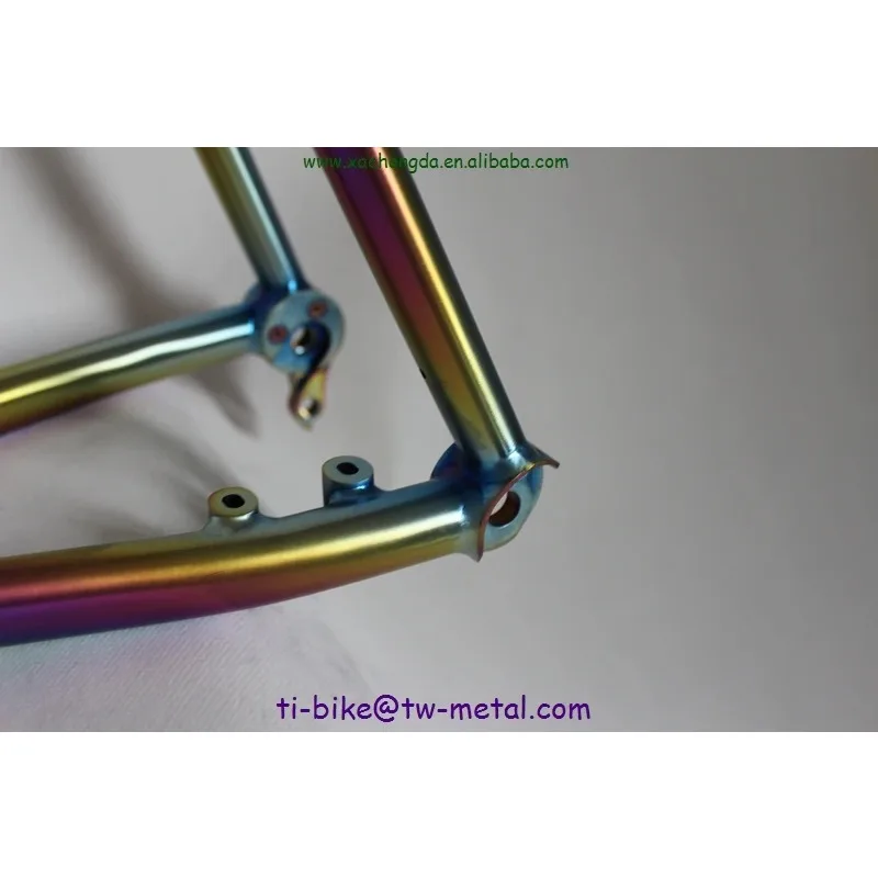 Gravel Bike Frame In Titanium Alloy And Anodized Rainbow Color