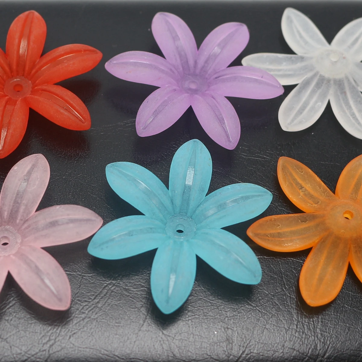 50 Mixed Color Frosted Acrylic 6-Petal Daisy Flower Bead Cap 28mm 34mm Jewelry Flower