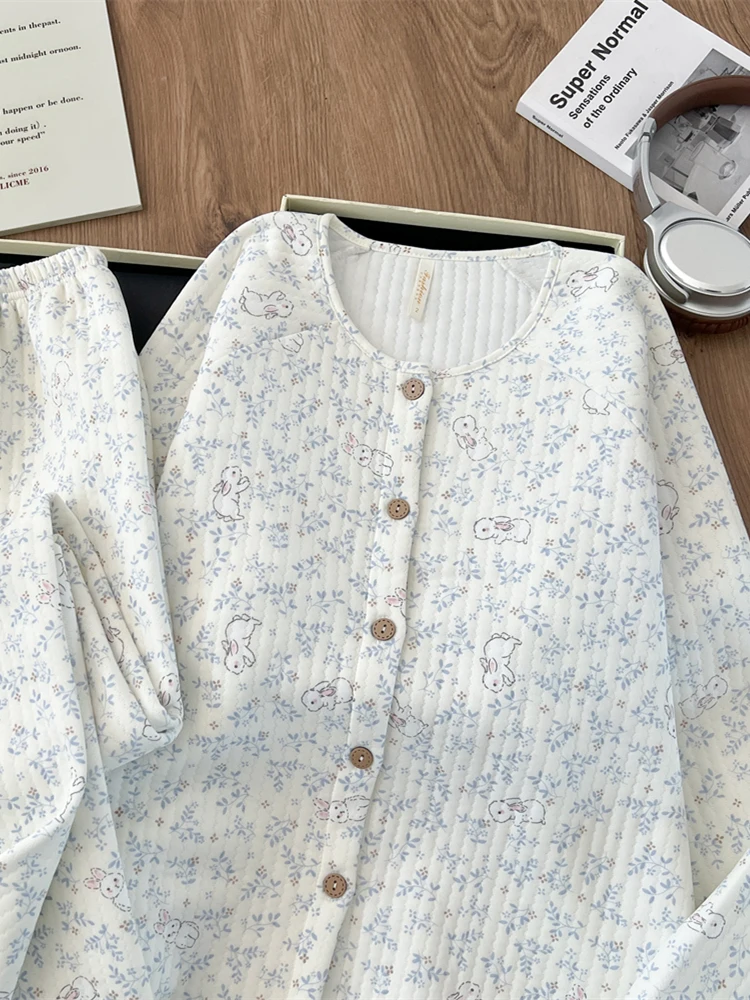 Sweet Floral Cotton Padded Sleepwear Long Sleeve round Neck Home Clothes Set for Women Winter Warm Air Cotton Cute Rabbit Design