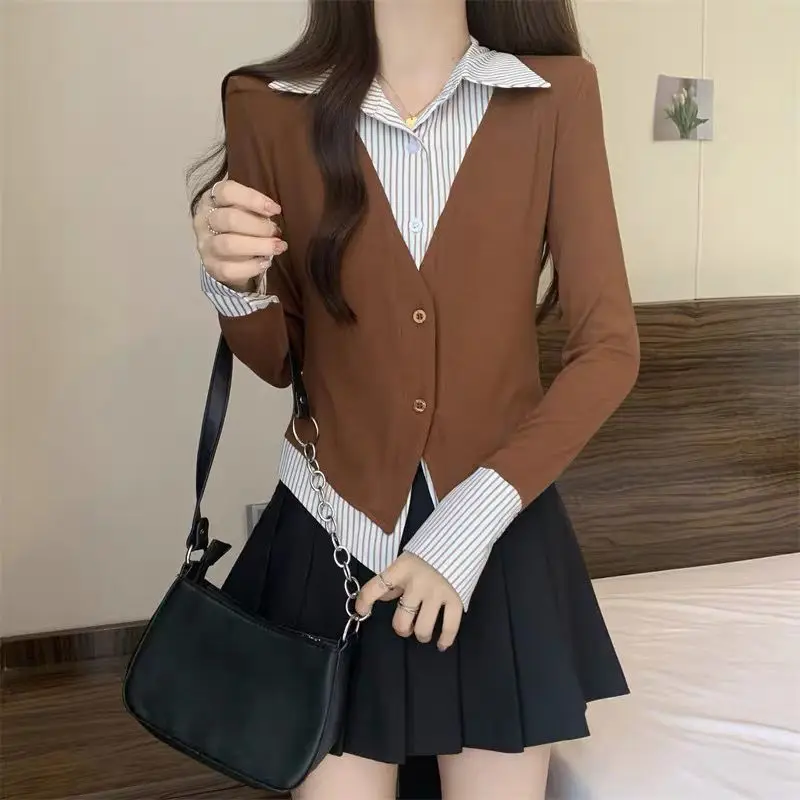 Top femminili a righe primavera autunno carino elegante novità 2025 Vintage nuova camicia e camicetta da donna giovanile a maniche lunghe