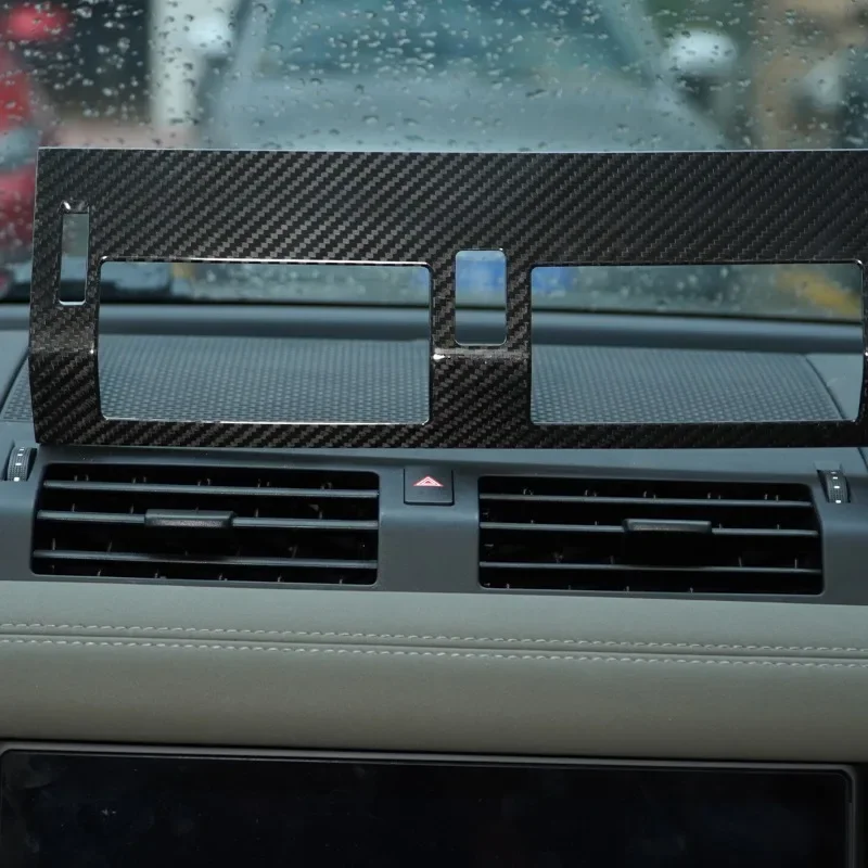 

For Land Rover Defender 90 110 130 20-24 Real Carbon Fiber Car Central Air Vent Frame Decorative Cover Interior Car Accessories