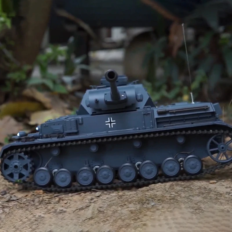 Henglong 3859 Niemiecki IV F2 Elektryczny Czołg Sterowany Pilotem Strzela Kulami i Łożysko Wydymia Model Wojskowy Zabawka.