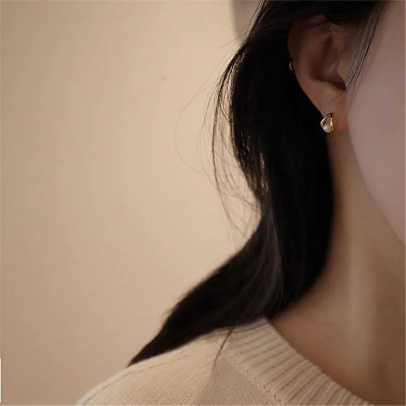 Simple Temperament INS Pearl Geometric Stud Earrings for Women 925 Sterling Silver 14k Gold Plated Jewelry Gift