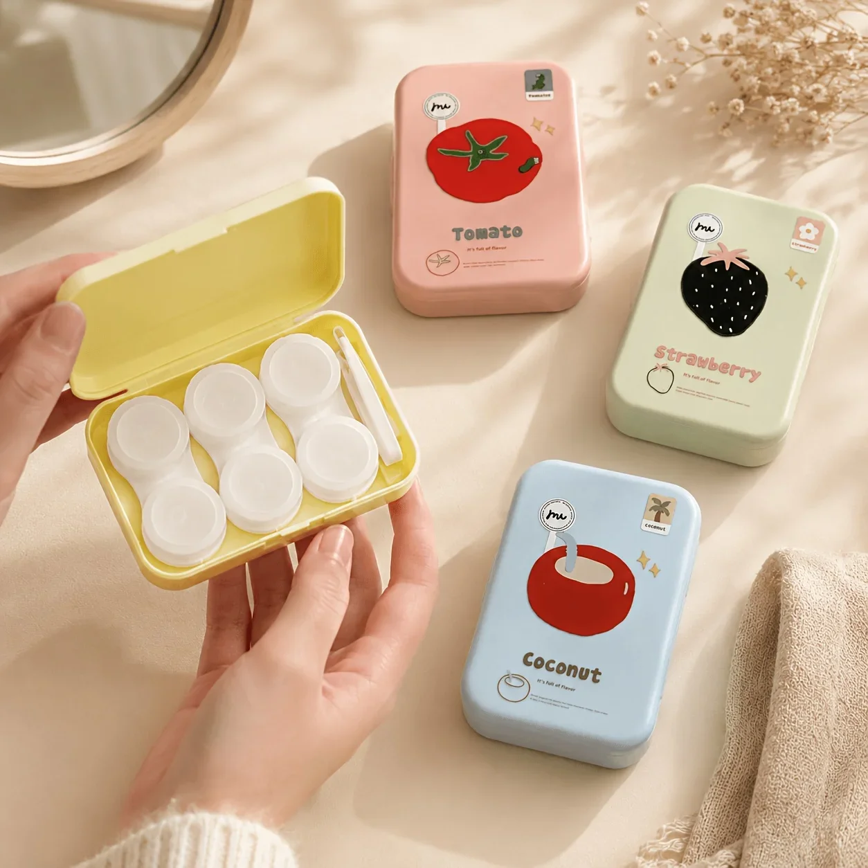 3‑Compartment Glasses Case, 1Pc Random Color, Cute Fruit‑Pattern Portable Eyewear Storage Holder