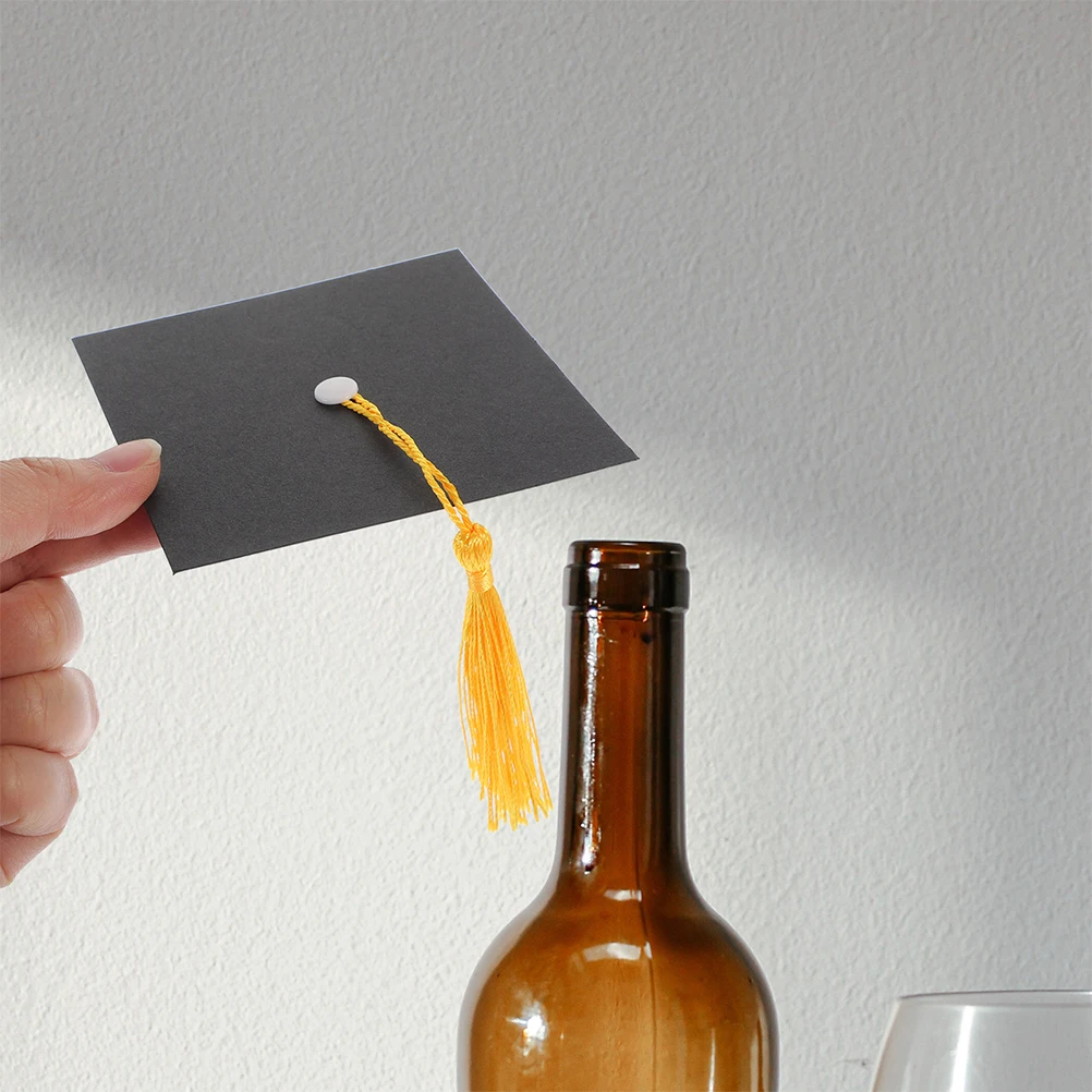 

50Set Mini Grad Cap Bottle Decor Unique Chocolate Cake Toppers for Graduation Celebrations Rich Flavor