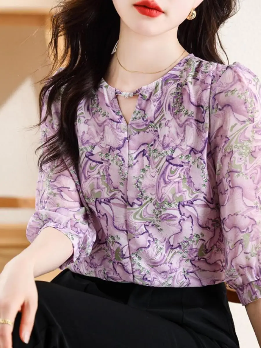 blusa-feminina-elegante-de-chiffon-vazado-com-estampa-floral-moda-verao-manga-protetora-solar-veu-facial-leve-e-respiravel