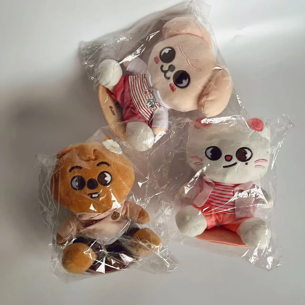 

Новая плюшевая кукла Skzoo, игрушка Skzoo, аниме-персонаж, выдвижная кукла Skzoo в стоячей позе, магнитная кукла, милый подарок