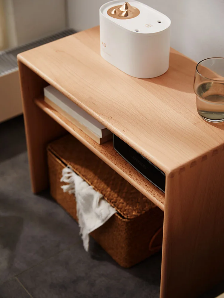 Nordic style sofa side table, C-shaped bedside small unit bay window table, solid wood side beech wood tatami, U-s