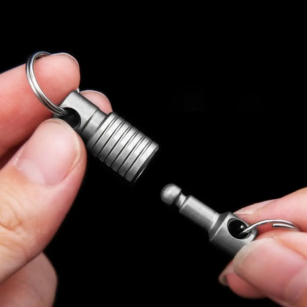 Przenośny ultralekki brelok do kluczy EDC ze stopu tytanu Akcesoria do kluczy samochodowych Małe narzędzie do użytku na zewnątrz 360° °   Obrotowy brelok do kluczy
