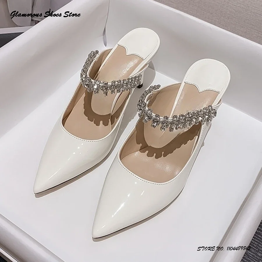 

Кожаные сабо с украшением из кристаллами, элегантные женские туфли на шпильке с кристаллами и ремешком, лакированные кожаные тапочки с острым носком на тонком каблуке